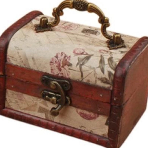 Vintage Wooden JewleryStorage Box